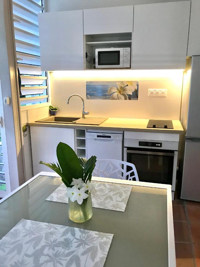 Coeur Tiare Studio Lounge Piscine Plage Cocotiers Saint-Francois  Exterior foto